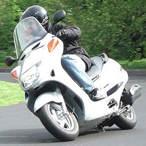 Assicurazione economica per lo scooterone 250cc
